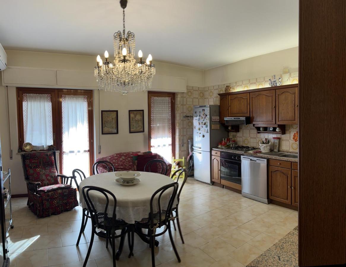Holiday & House - Imparato Palermo Centro Politeama المظهر الخارجي الصورة
